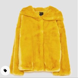 Zara Yellow Faux Fur Jacket with Hood Size Medium